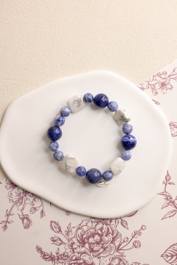 OnlyOne 1-1 Bracelet | Brazil Sodalite Howlite