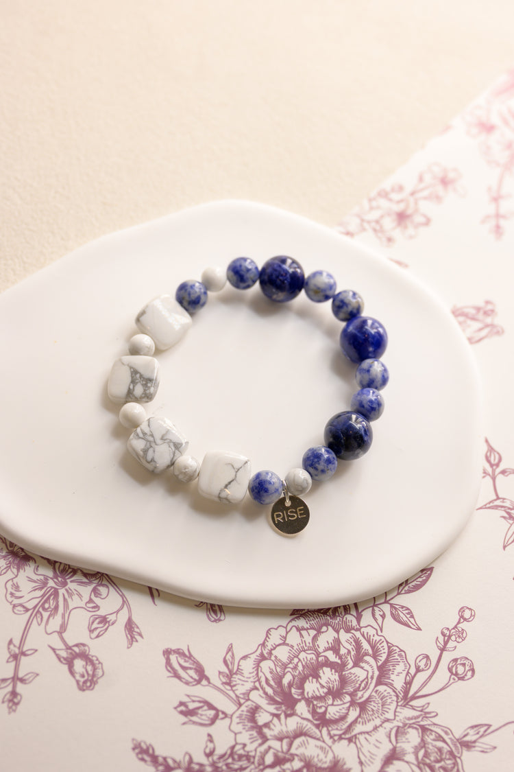 OnlyOne 1-2 Bracelet | Brazil Sodalite Howlite
