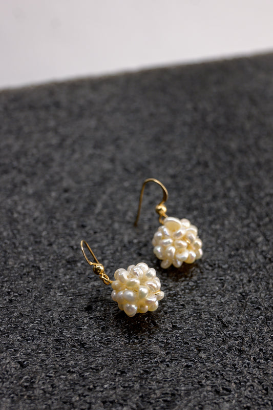Pearl Bloom Earrings | White Freshwater Pearls