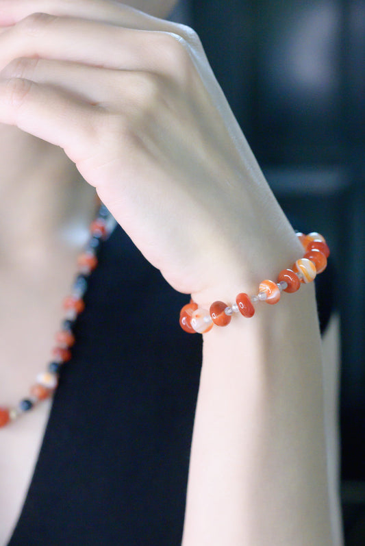 Red Hot Rhumba Carnelian Labradorite Bracelet