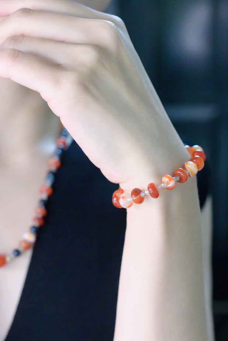 Red Hot Rhumba Carnelian Labradorite Bracelet