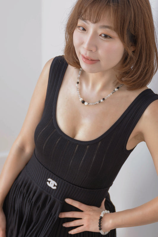 Shadow Balance Necklace | Kiwi Quartz White Trochus Shell Black Onyx