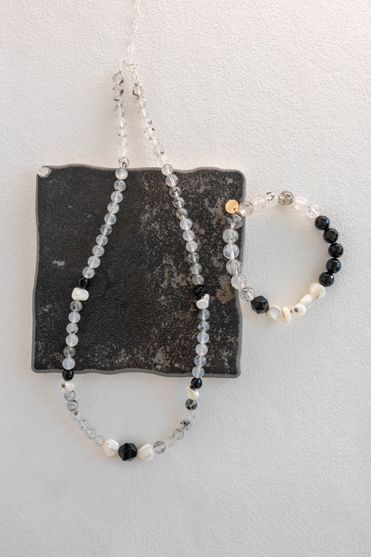 Shadow Balance Necklace | Kiwi Quartz White Trochus Shell Black Onyx
