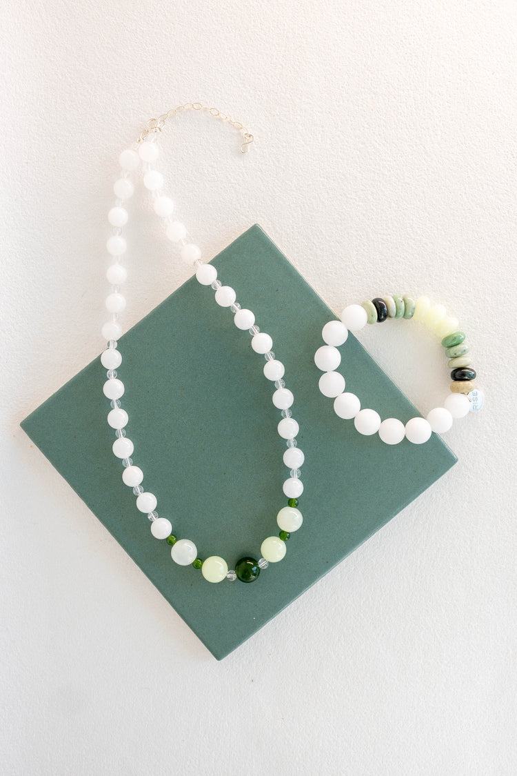 Alabaster Glade Necklace | Canada B.C. Jade(AA) White Jade New Jade Glow-in-dark Mexican Olive Green Aragonite