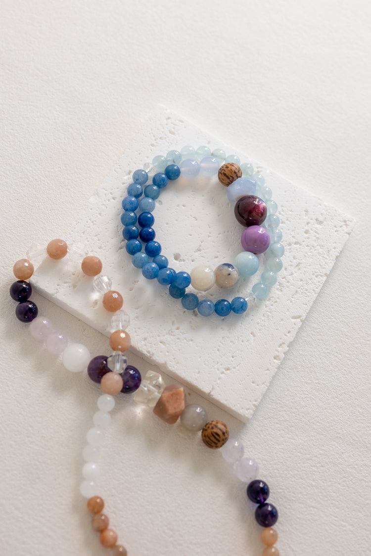 ByeByeWorry Double-lined Bracelet with Organic Essential Oil | Blue Aventurine Blue Chalcedony Purple Lepidolite