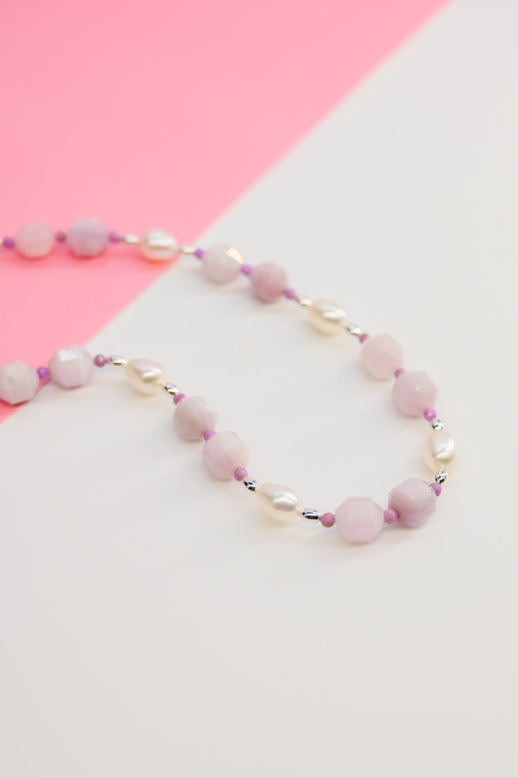 Heather Kunzite Freshwater Peal Choker