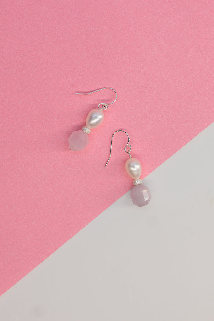 Heather Kunzite Freshwater Peal Earrings