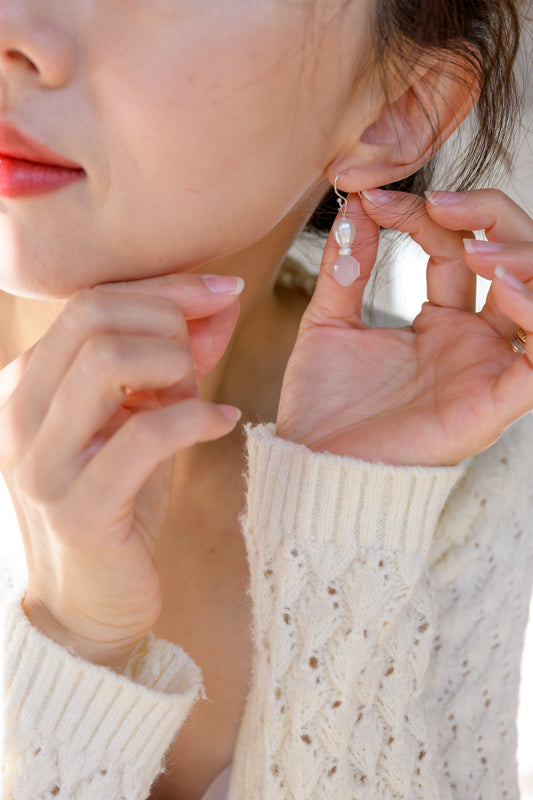 Heather Kunzite Freshwater Peal Earrings