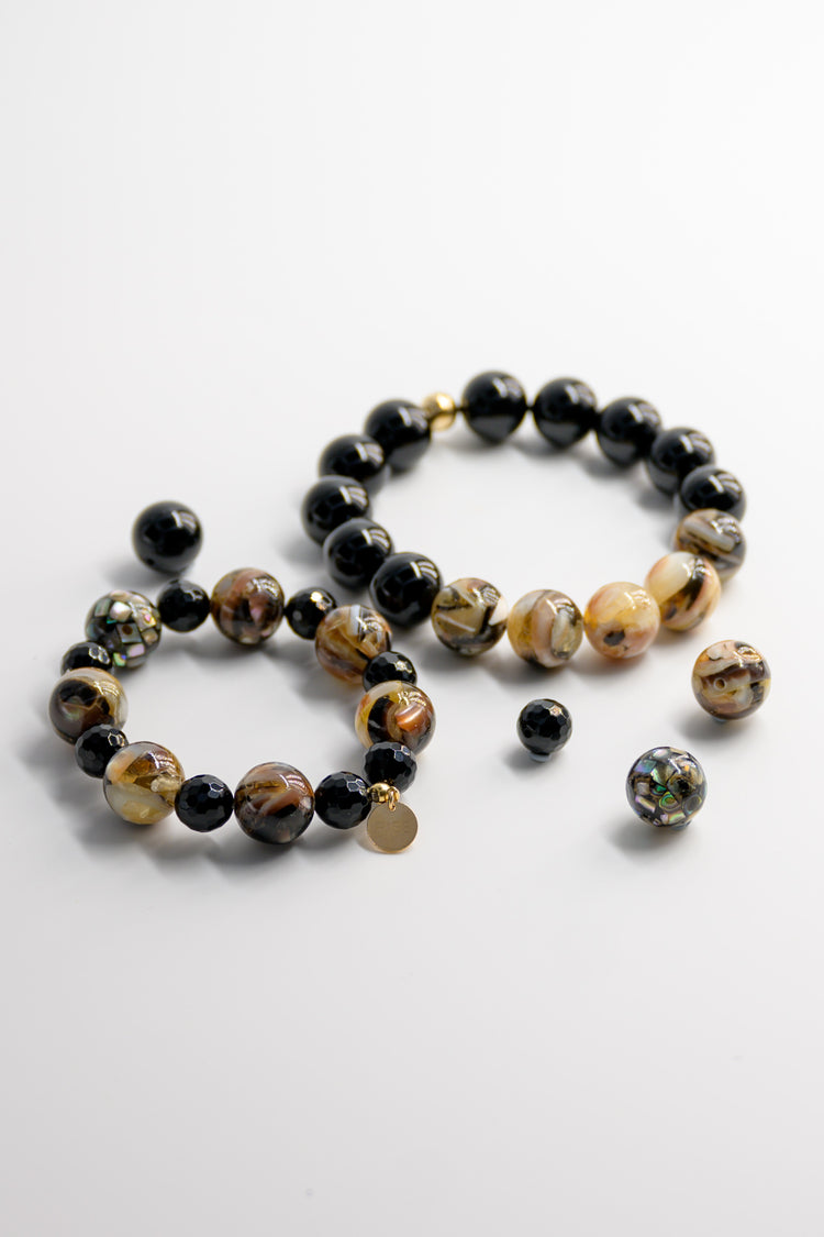 Deep Sea Echo Couple Bracelet | Troca Shell and Onyx