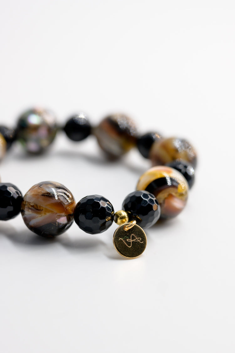 Deep Sea Echo Couple Bracelet | Troca Shell and Onyx