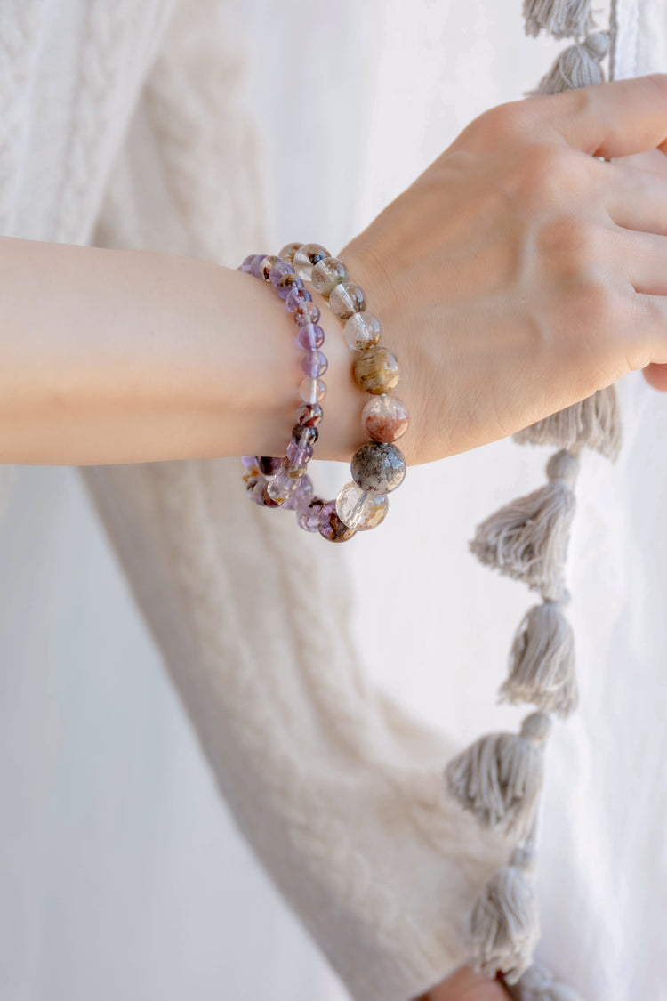 MoneyMoneyHome Double-lined Bracelet | Phantom Quartz Super7 Auralite-23