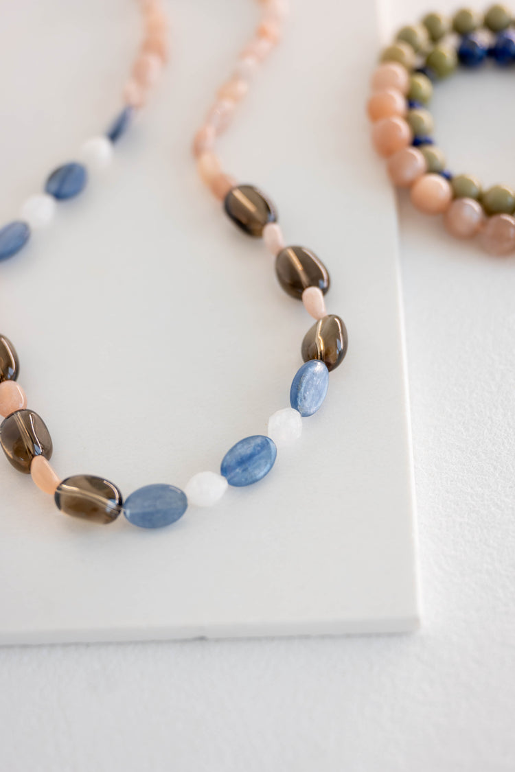 Peachlight Dream Necklace | Peach Moonstone Kyanite(A) Smoky Quartz(AA)