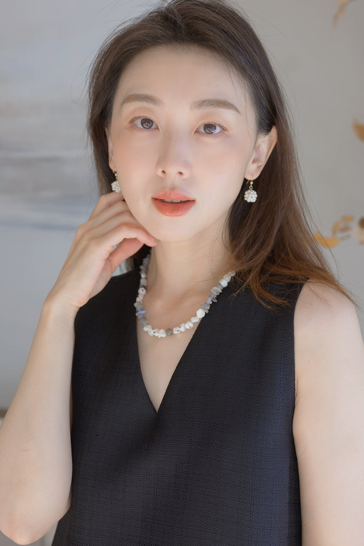 Pearl Bloom Earrings | White Freshwater Pearls