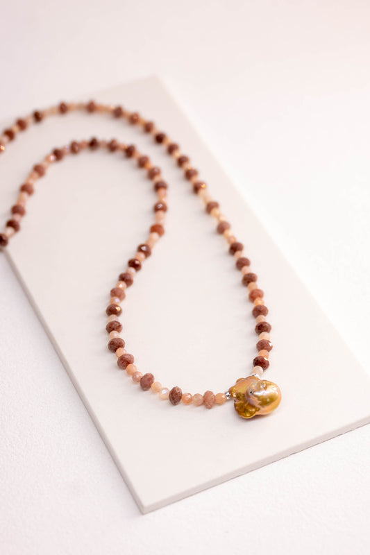 Rosy Moon Moment Necklace | Ruby Moonstone Baroque Pearl