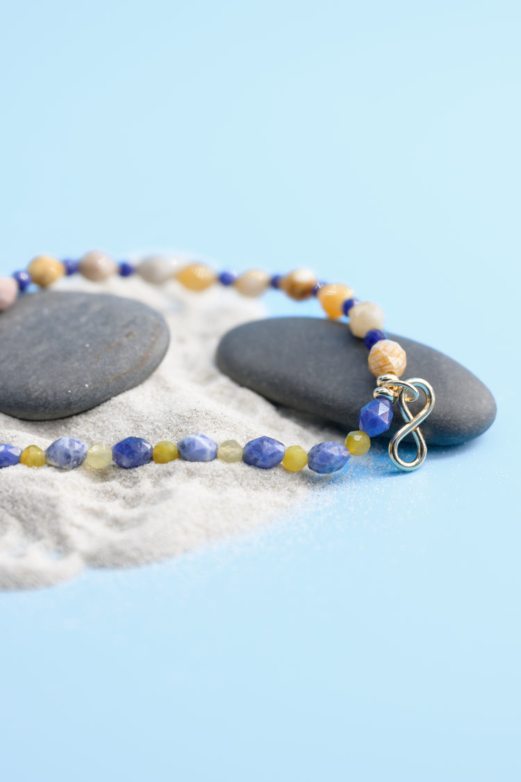 Sea Horizon Necklace | Sodalite infinity shaped pendant