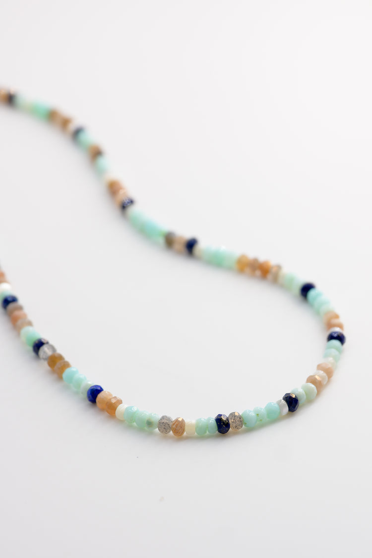 Sea‘s Rhythm Necklace | Peruvian Opal Moonstone