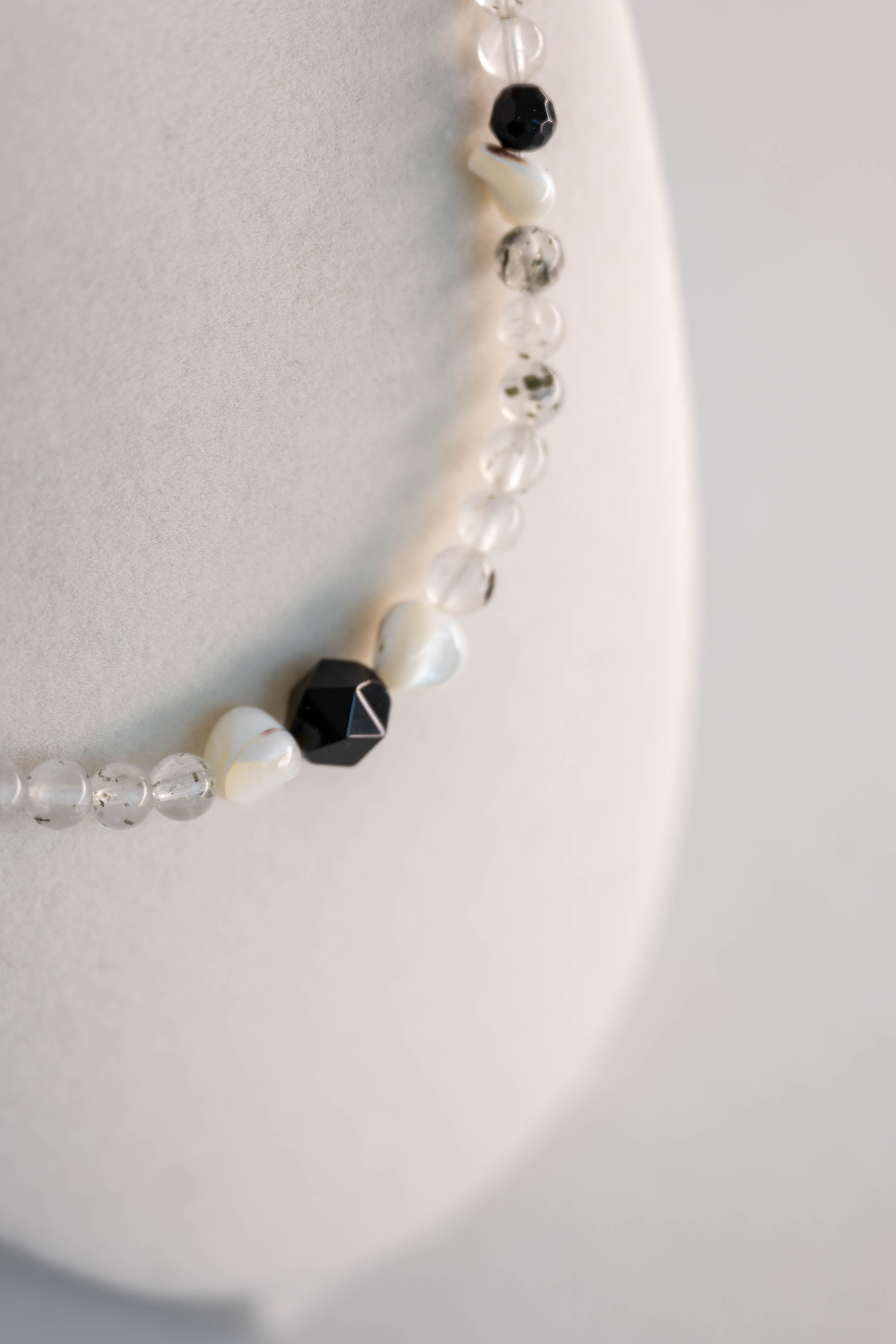 Shadow Balance Necklace | Kiwi Quartz White Trochus Shell Black Onyx
