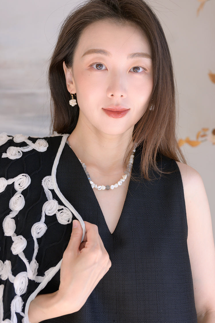 Shoreline Mirage Necklace | Labradorite (AA) White Trochus Shell