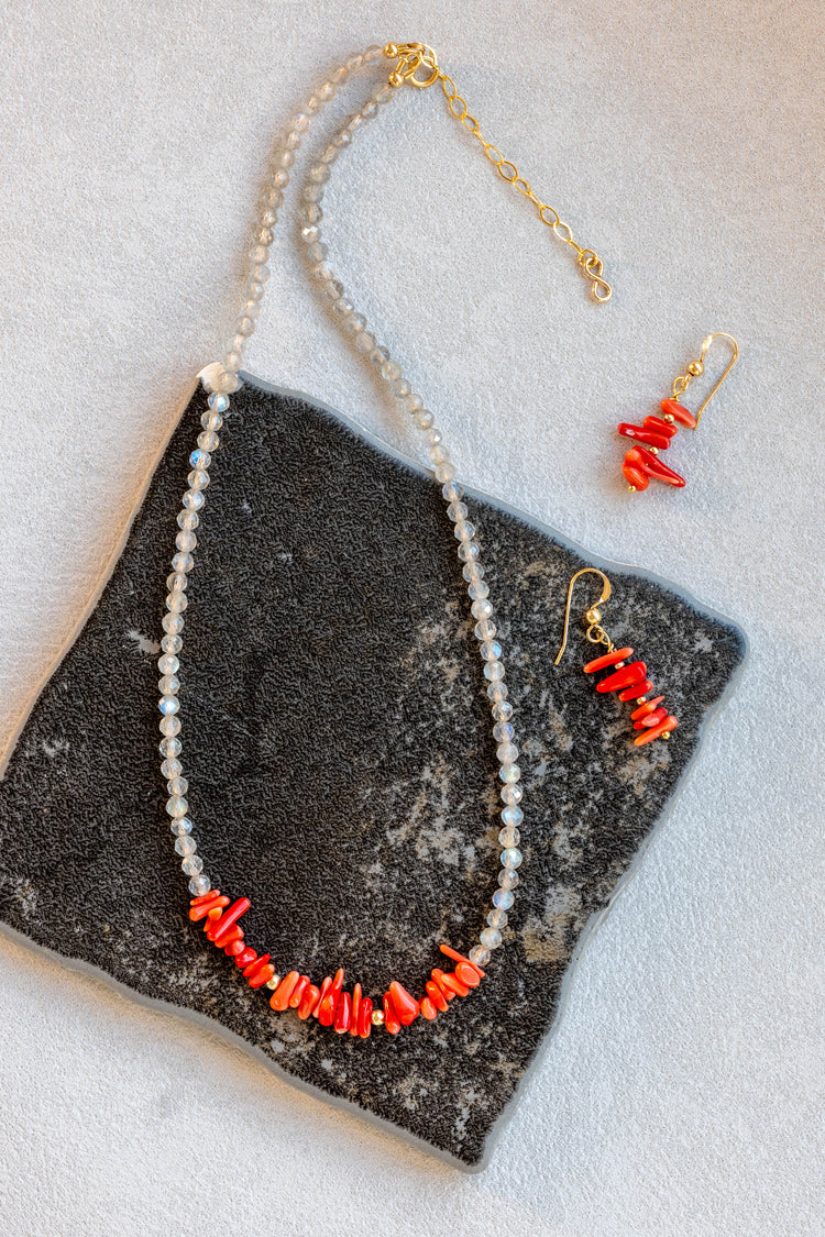 The Sicilian Pulse Necklace | Italian Red Coral (AA) Labradorite(AA)