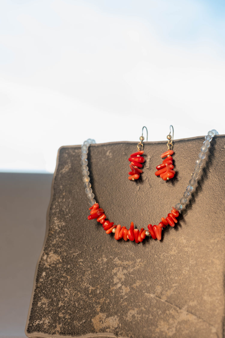 The Sicilian Pulse Necklace | Italian Red Coral (AA) Labradorite(AA)
