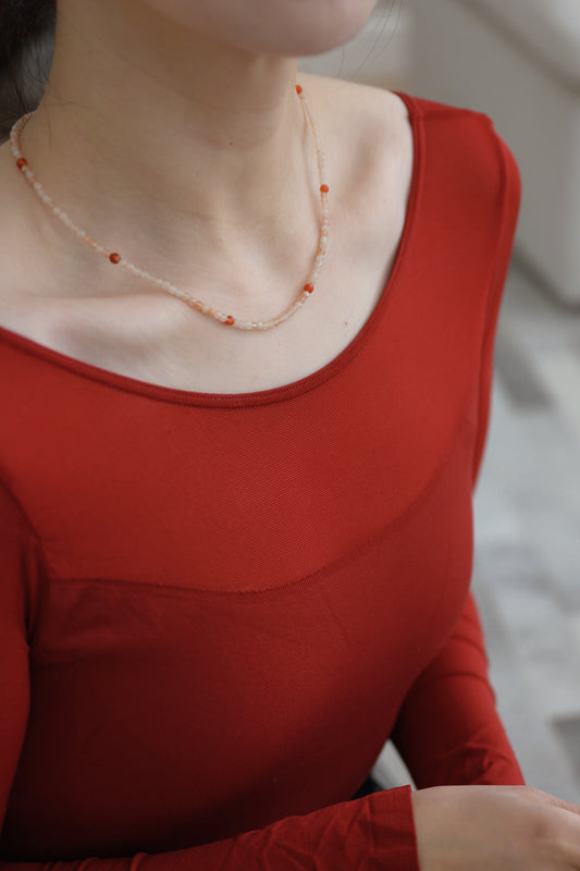 Basic1.0 | Peach Moonstone Necklace