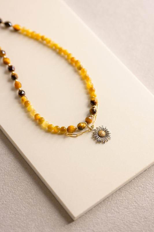 Sunlit Daisy Necklace | Blonde Tiger's Eye Tiger Eye (A)