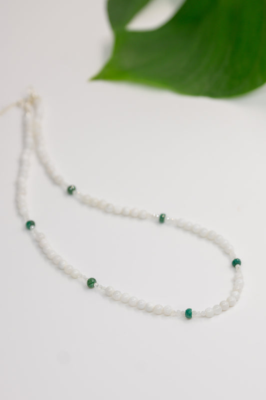 Basic1.0 | Moonstone (A) Emerald Moonstone
