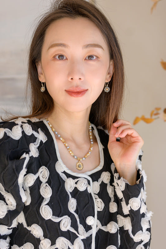 Golden Daisy Necklace | Peridot Grey Freshwater Pearl Natural Mother of Pearl