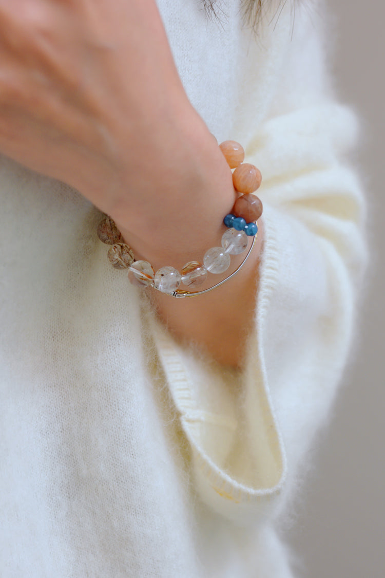 Serenity Balance Bracelet | Peach Moonstone Black Super7 Kyanite (AA)