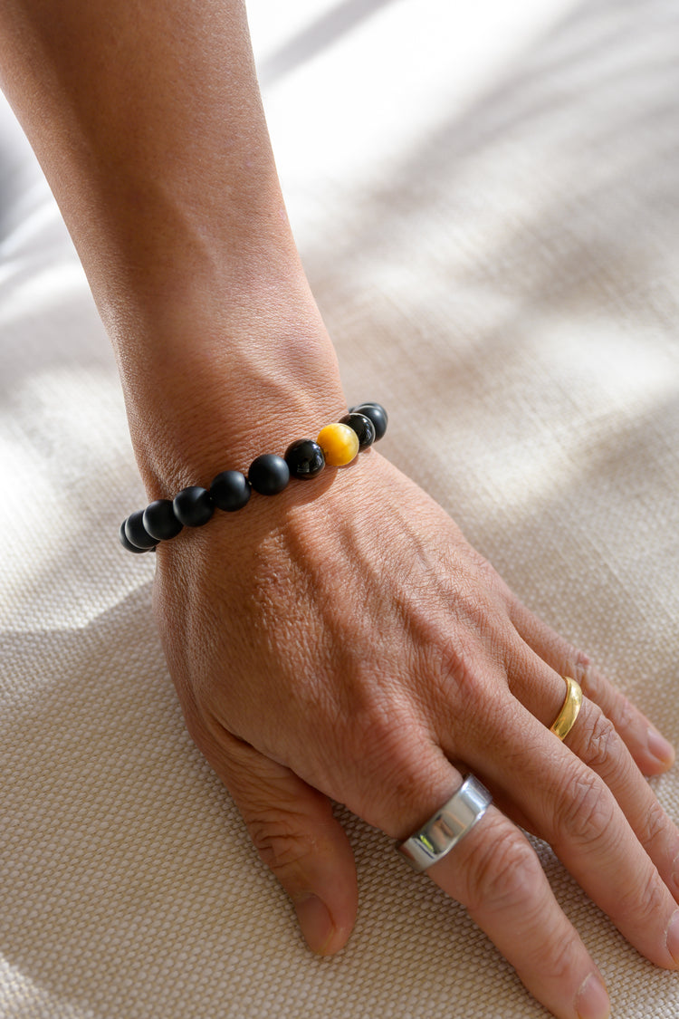 Golden Ambition Man Bracelet | Blonde Tiger's Eye Onyx (matte AA)Smoky Quartz